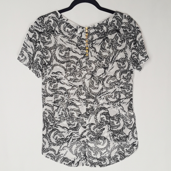 NEW BCBGENERATION Black White Swirl Print Semi Sheer Short Sleeve Top Small - Picture 5 of 9